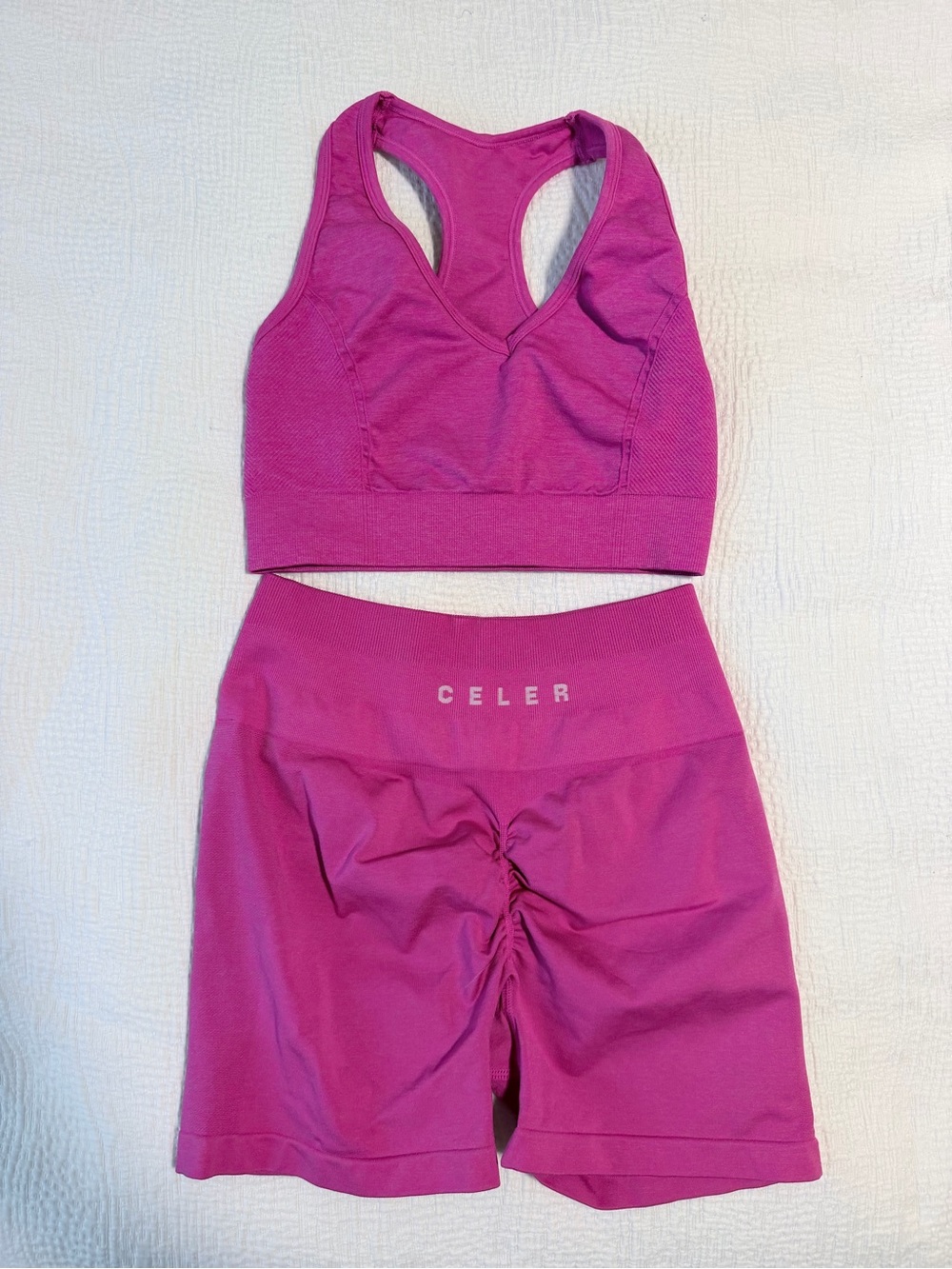 Pink workout set - Picture 2 of 3